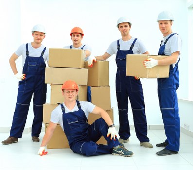 Ruislip man and van service preparing items for a local move